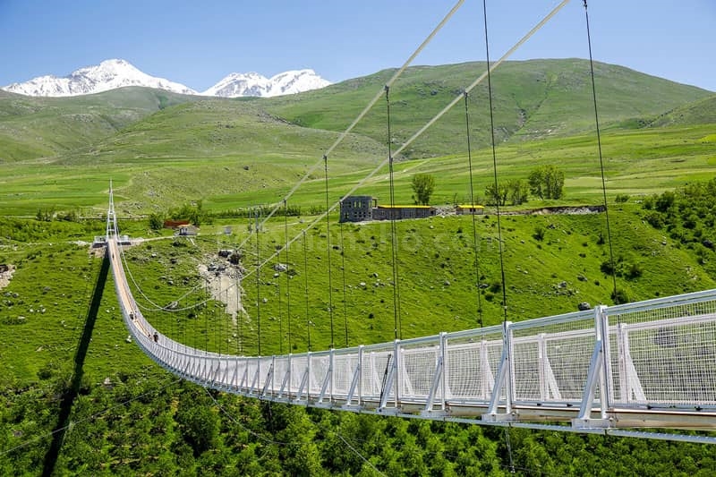 پل زیبای معلق مشگین شهر، بزرگترین پل معلق خاورمیانه