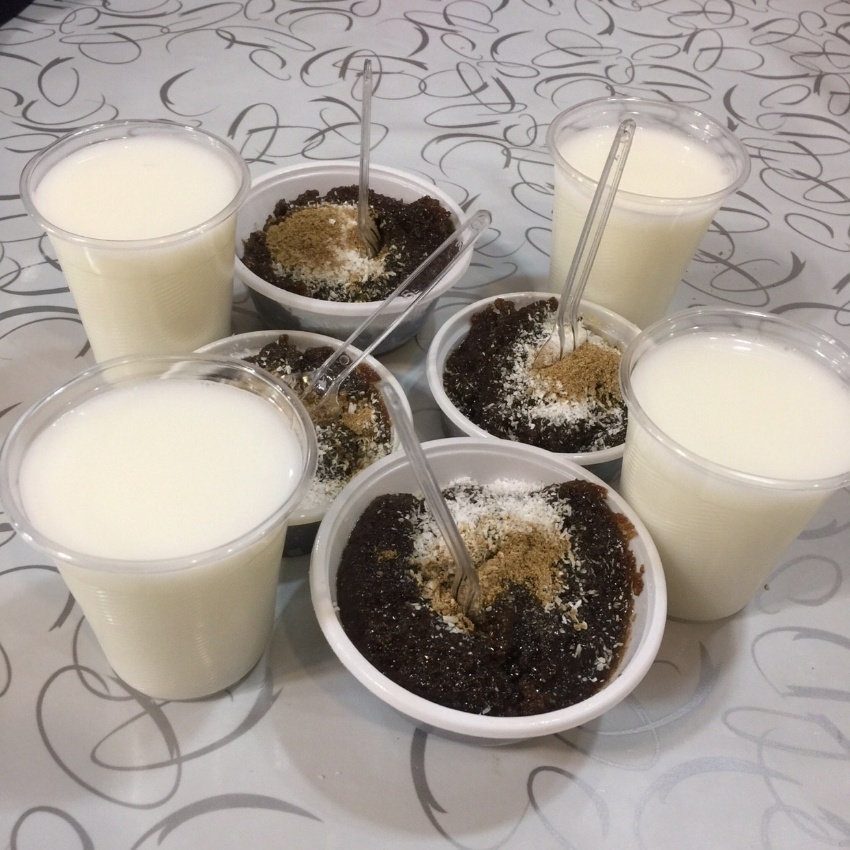 حلوا سیاه با دوغ