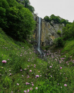 آبشار لاتون مرتفع ترین آبشار چهار فصل ایران