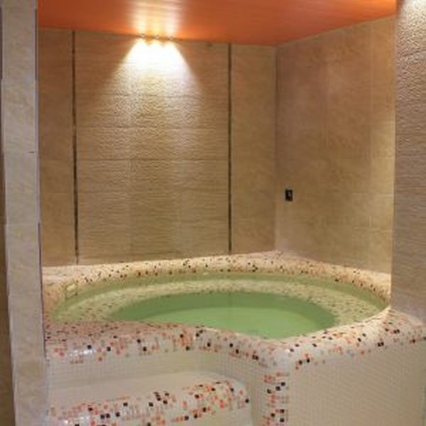 جکوزی VIPخانوادگی آبدرمانی ارشاد