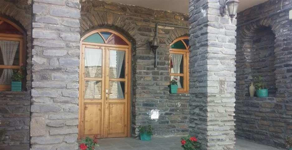 اقامتگاه بوم گردی ورکانه همدان