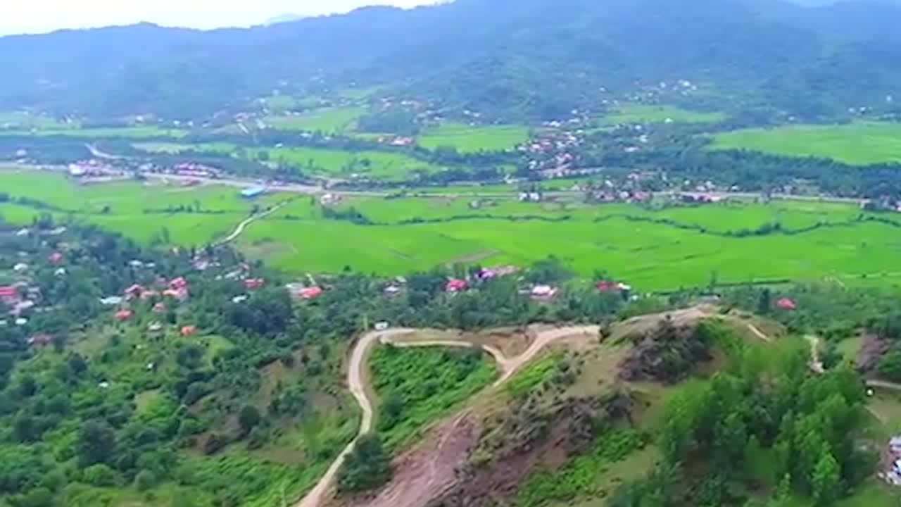 روستای ماکلوان