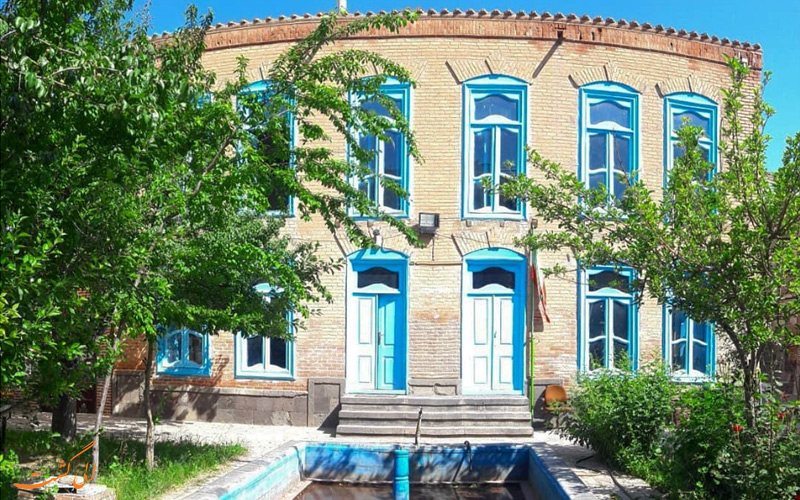 خانه تاریخی مناف زاده