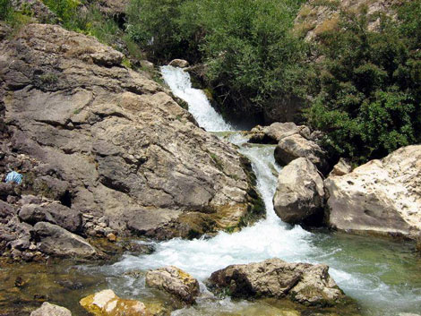 چشمه فنارود خوجین