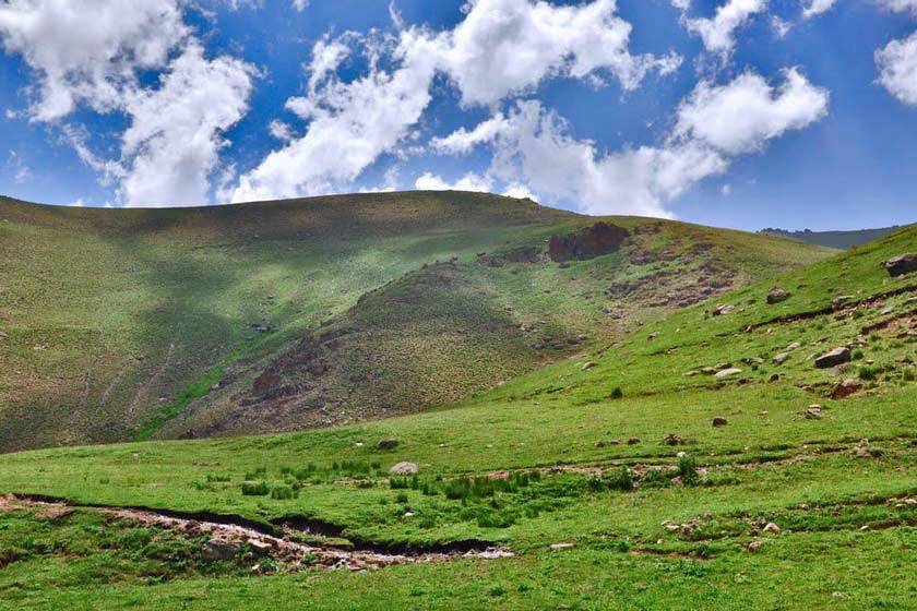 روستای ییلاقی آلوارس سرعین