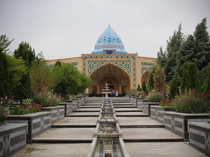 باغ و مقبره سیف‌الدوله