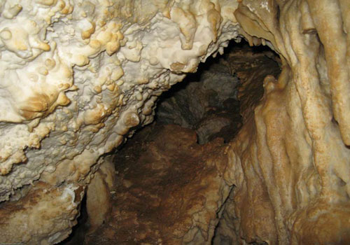 غار انجدان اراک