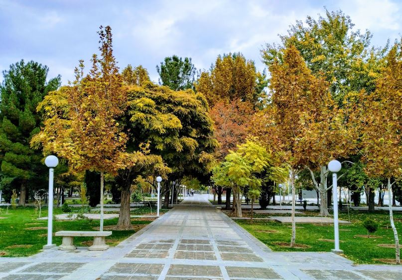 باغ غدیر
