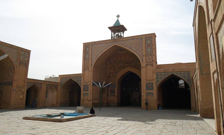 مسجد آقانور