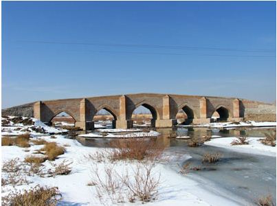 پل پنج چشمه بناب