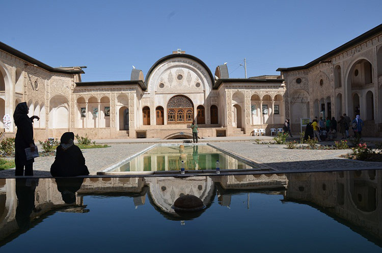 خانه تاریخی طباطبایی ها