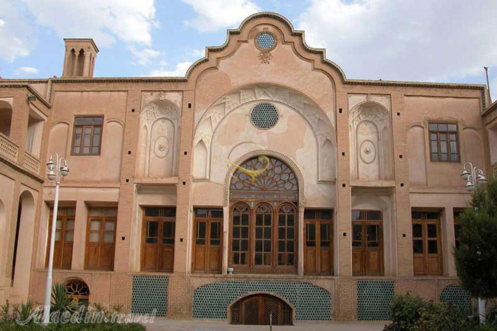 خانه عطار ها کاشان