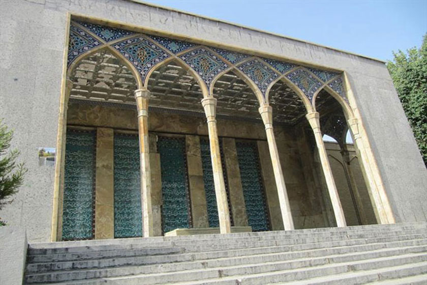 آرامگاه صائب تبریزی