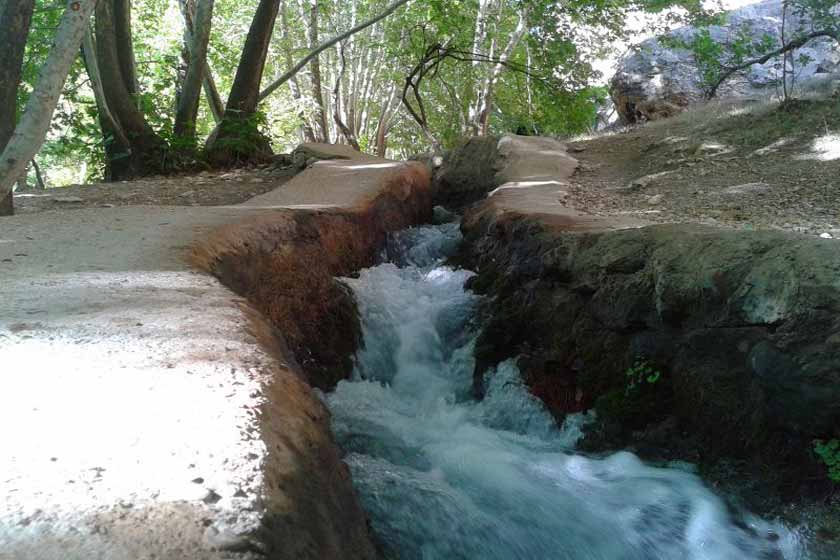 چشمه قهری