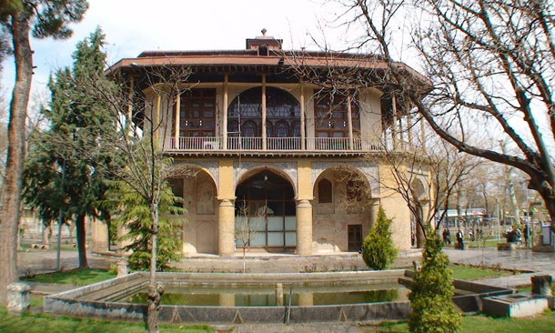 عمارت کلاه فرنگی رشت