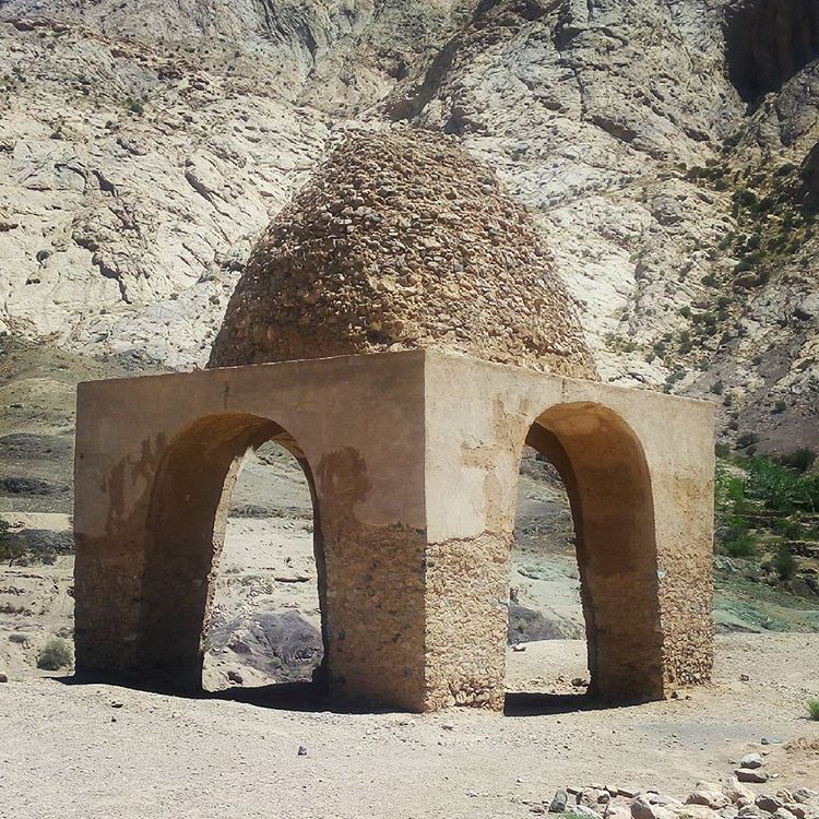 آتشکده سپرو نایین