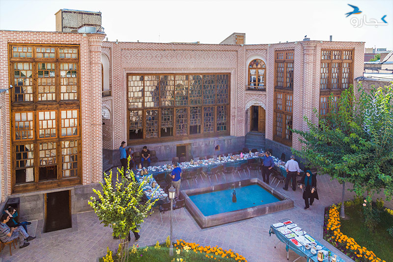 خانه تاریخی صادقی