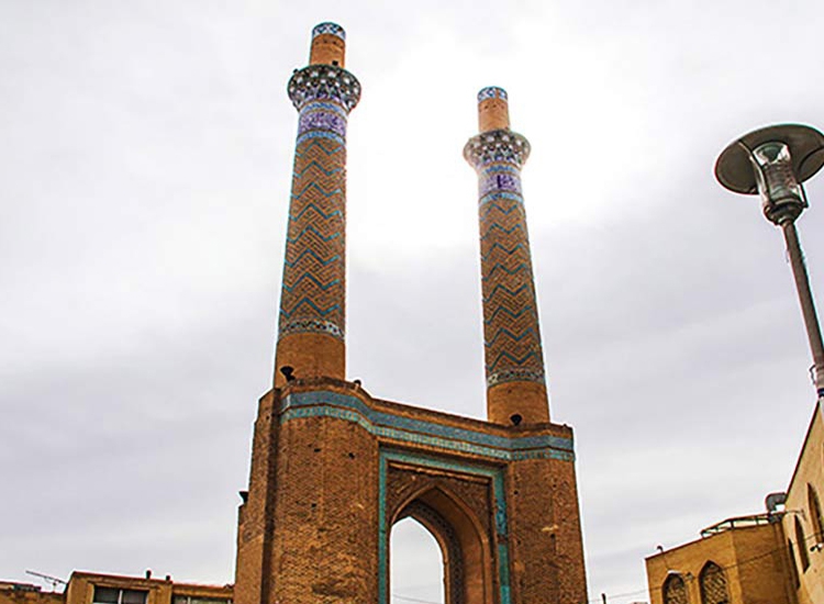 دو مناره دارالضیافه