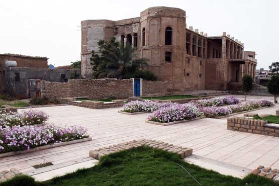 عمارت ملک التجار بوشهری