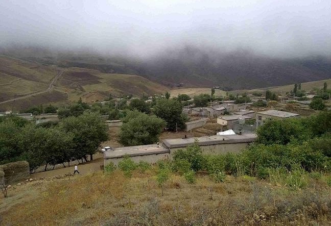 روستای تولون