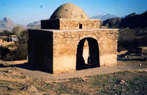 آتشکده سپرو نایین