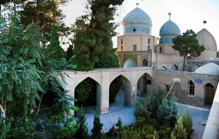گنبد مشتاقیه