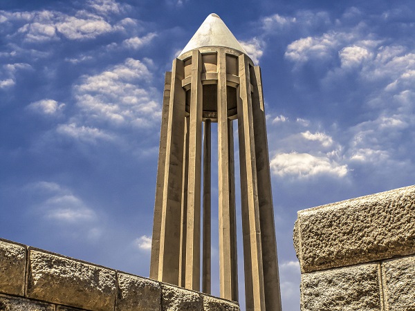 آرامگاه ابوعلی سینا