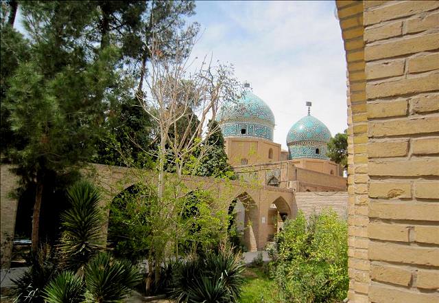 گنبد مشتاقیه