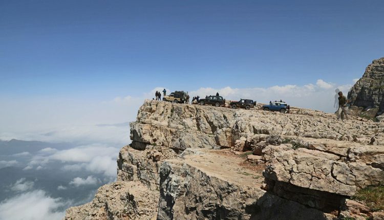 قله ی درفک