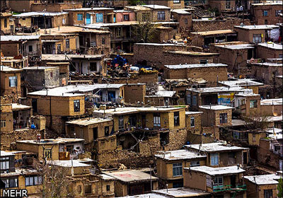 دره و چشمه هینورد