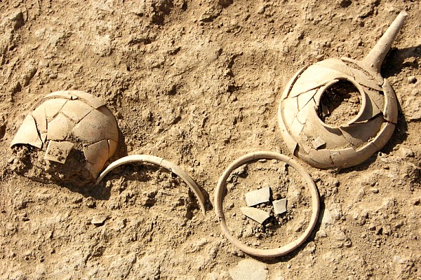محوطه باستانی چلو